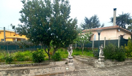 Via del Sassone 