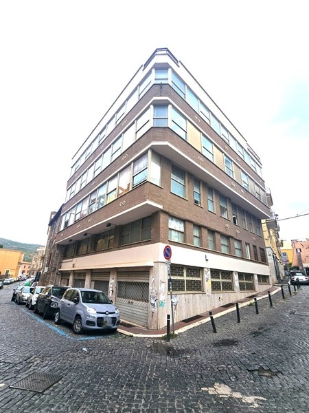 Via Munazio Planco 1 - 00019 - TIVOLI (Roma)